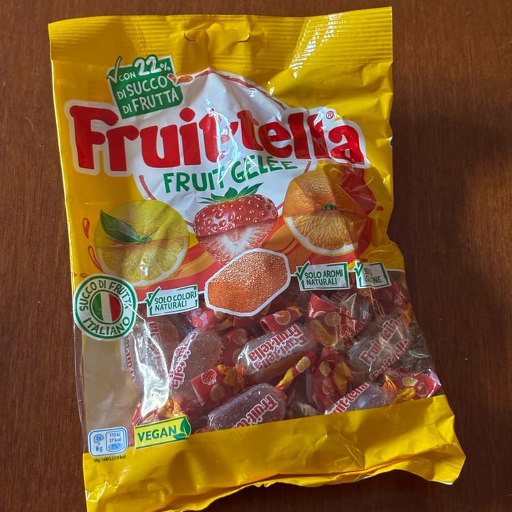 photo of Fruit-tella fruit gelèesss shared by @giulia1984 on  12 Aug 2024 - review