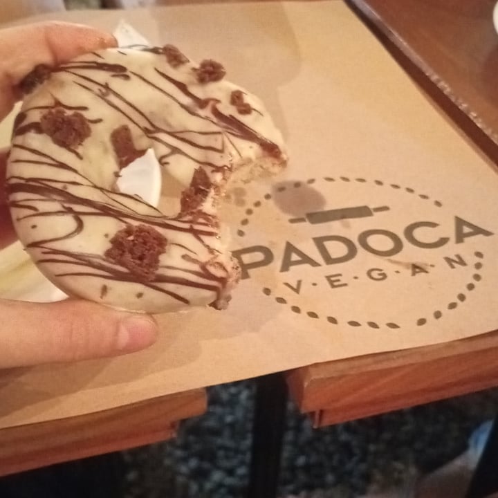 photo of Padoca Vegan Donut Cookie N Cream shared by @sofissofi on  18 Sep 2023 - review