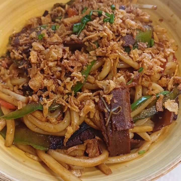 photo of PITAYA Châteauroux yaki udon la vie shared by @seacat-blondie on  14 Feb 2024 - review