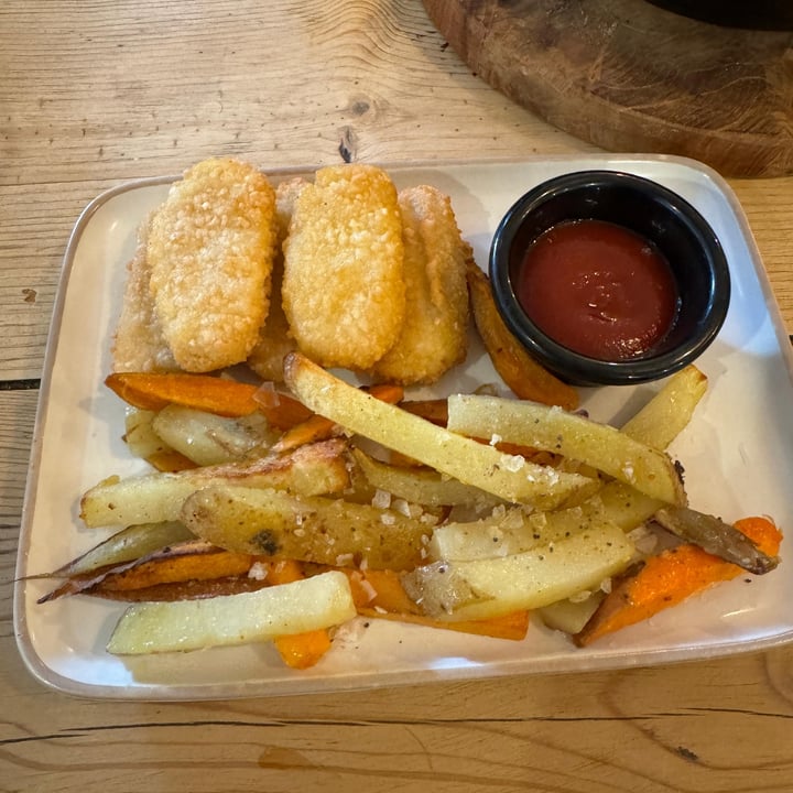 photo of Sama Sama Veggie Nuggets shared by @marttavgn on  15 May 2024 - review