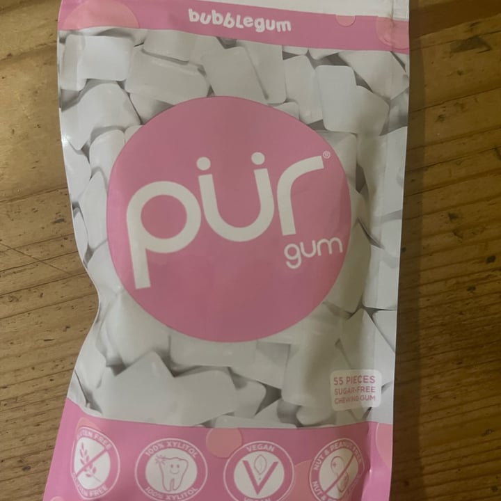 photo of PÜR Gum bubblegum shared by @veganshugah on  21 Aug 2023 - review