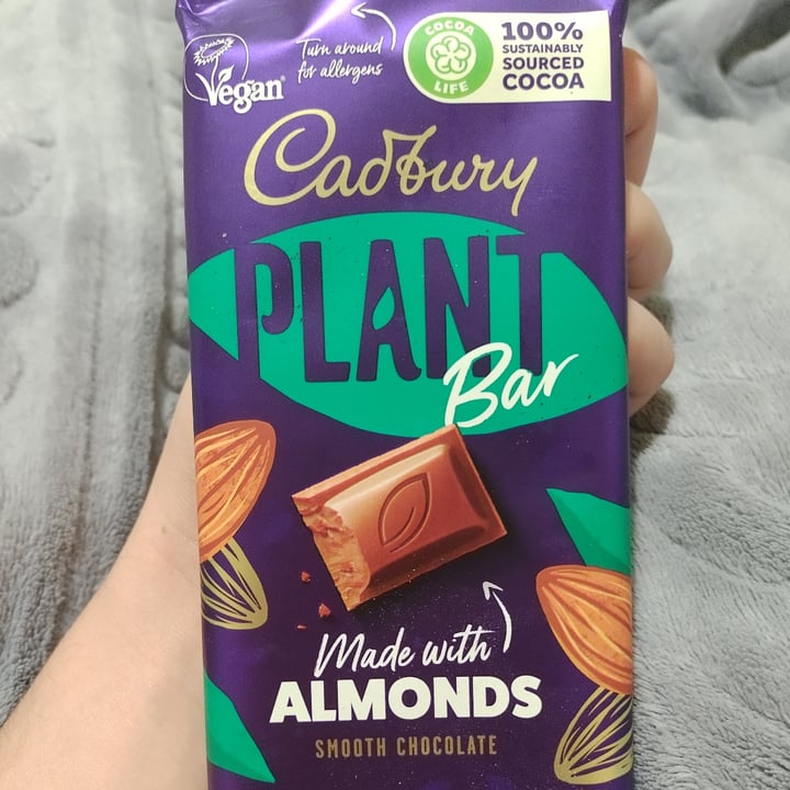 photo of Cadbury Almond Plant Bar shared by @agustinazt on  28 Mar 2024 - review