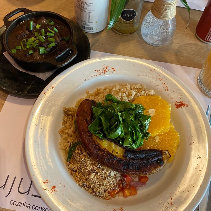 photo of Lujul cozinha consciente Feijoada Vegana shared by @tauanemelo on  13 Feb 2024 - review