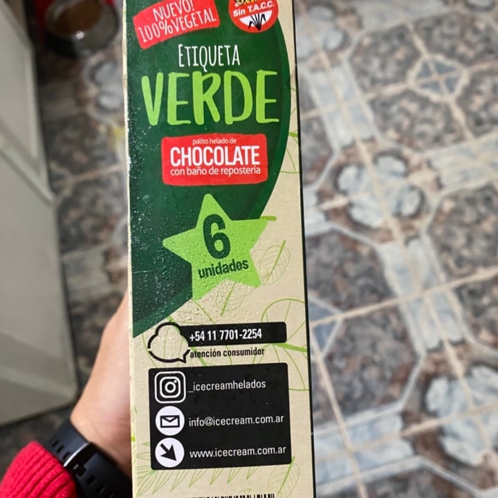 photo of Etiqueta Verde Ice Cream palito helado de chocolate shared by @valexika on  06 Feb 2025 - review