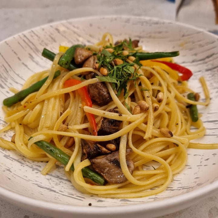 photo of Tanglin Cookhouse Vegetable Primavera Aglio Olio shared by @imreiko on  12 Jul 2024 - review