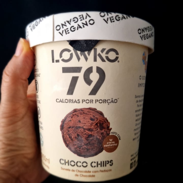 photo of Lowko Sorvete Choco Chips 455 ml shared by @chrissantos on  29 Mar 2024 - review