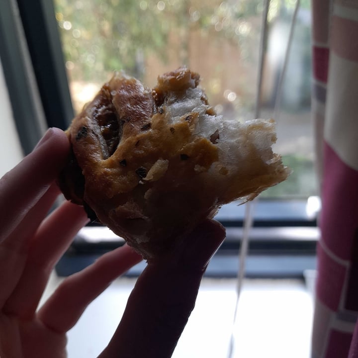 photo of Centra Vegan sausages rolls shared by @everydayvegan on  29 Sep 2023 - review