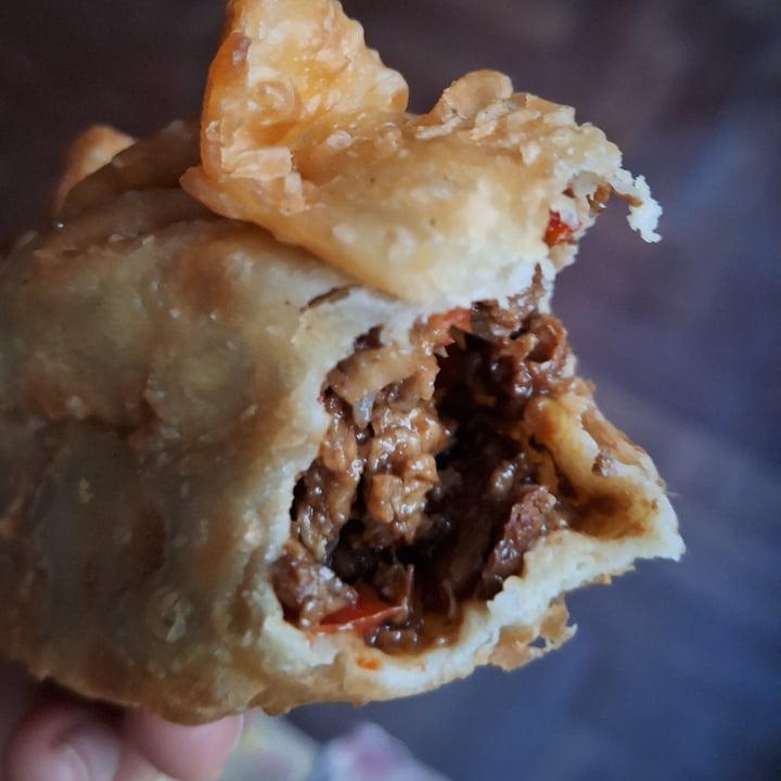 photo of Coma Sano empanadas de seitan shared by @victoriacobain on  10 Dec 2023 - review