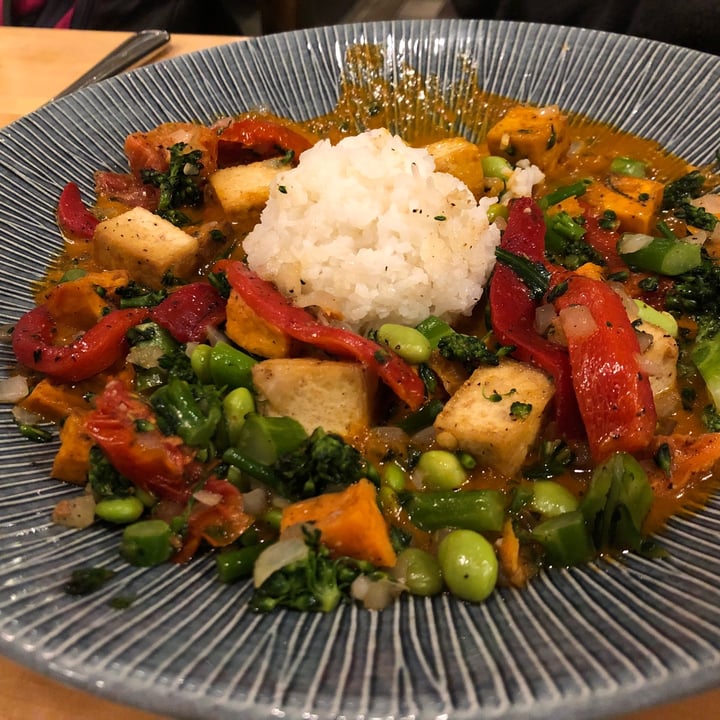 photo of Olivia's Cafe West Indian Tofu and Coconut Curry shared by @trentmorton on  14 Nov 2023 - review