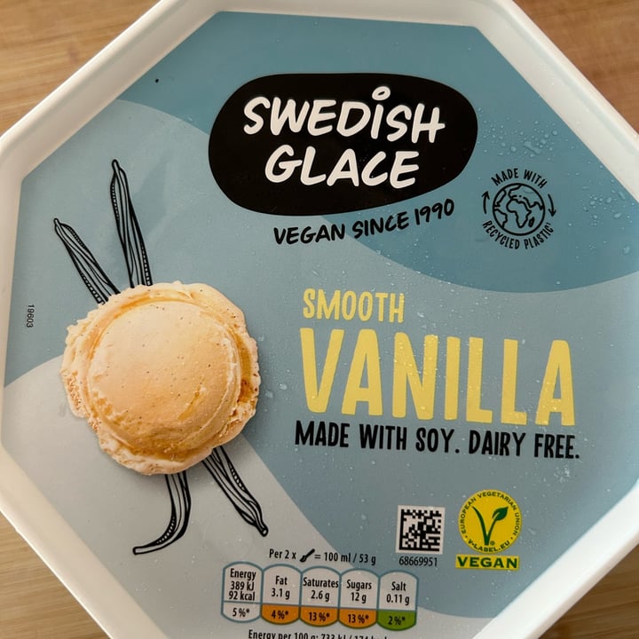 photo of Swedish Glace Smooth Vanilla shared by @jules-v on  20 Jun 2025 - review