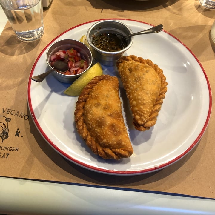 photo of Gordo Vegano Empanadas Fritas De Seitan shared by @nanaesquivel on  24 Jan 2024 - review