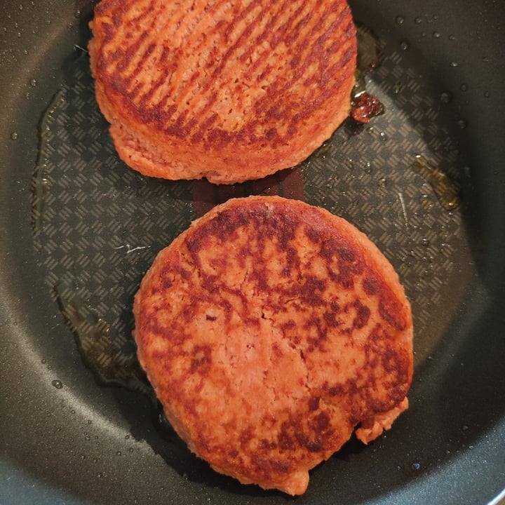 photo of Biovecci Fresh hamburgers shared by @angelveganix on  01 Sep 2023 - review