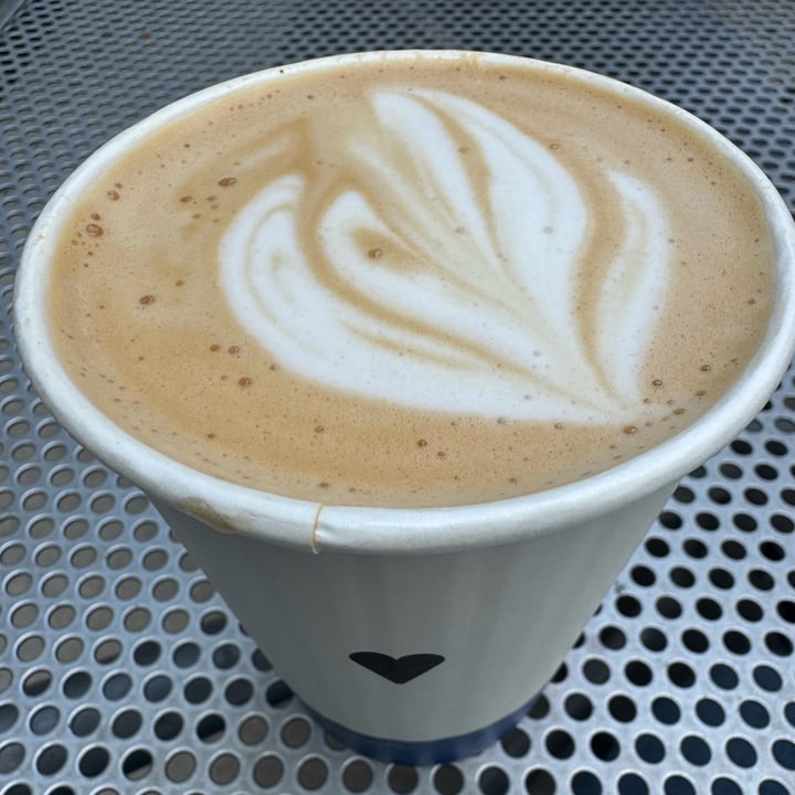 photo of Novo Coffee Banana Pie Latte shared by @lonica on  23 Aug 2025 - review