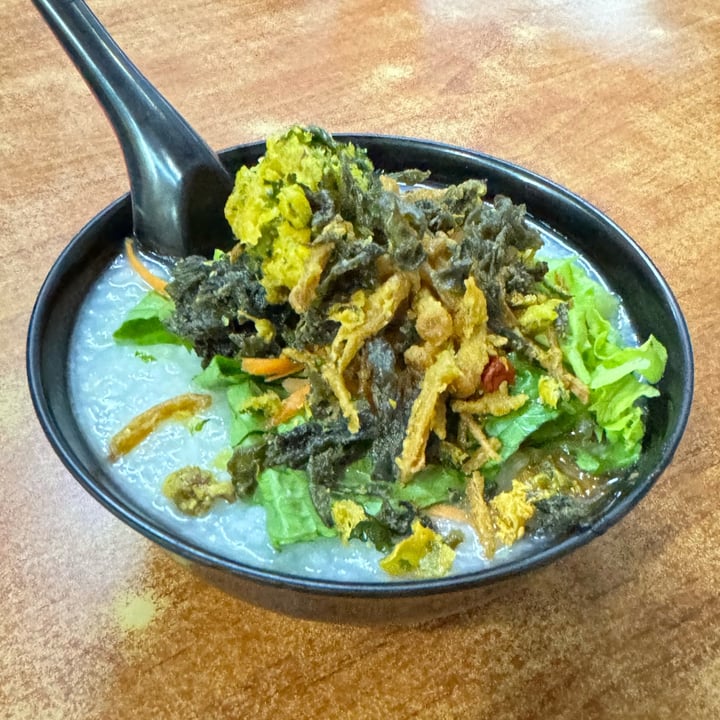 photo of Yi Xin Vegetarian Vegetarian Porridge shared by @skootykoots on  03 Sep 2025 - review