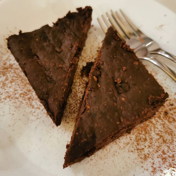 photo of La Gastronomia Veg Brownies con fichi e mandorle shared by @posataverde on  14 May 2024 - review