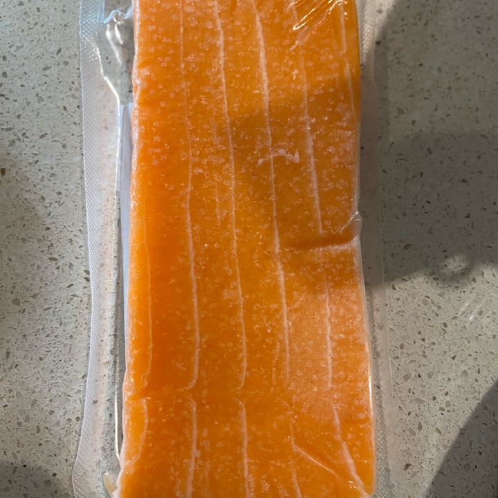 photo of Vincent Vegetarian Food Vegan Salmon Sashimi shared by @blacklilyleaf on  27 Oct 2023 - review
