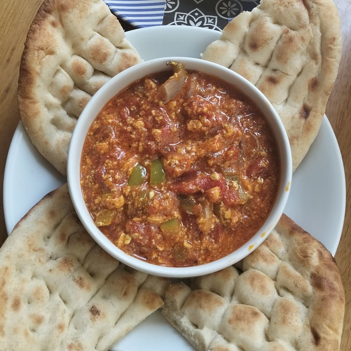 photo of Vegan Food Cartel by Veganzza menemen shared by @albaricoque9 on  10 Jun 2025 - review