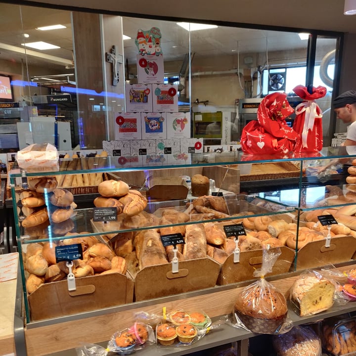 photo of CONAD SUPERSTORE Panettone Vegano shared by @giamma on  05 Dec 2023 - review