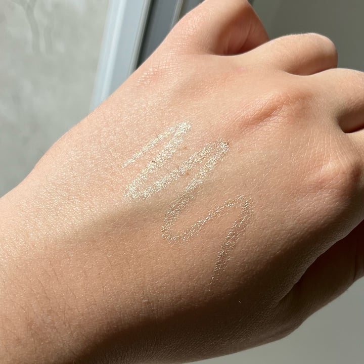 photo of Neve Cosmetics pastello vedo non vedo shared by @ademarsi on  13 May 2024 - review