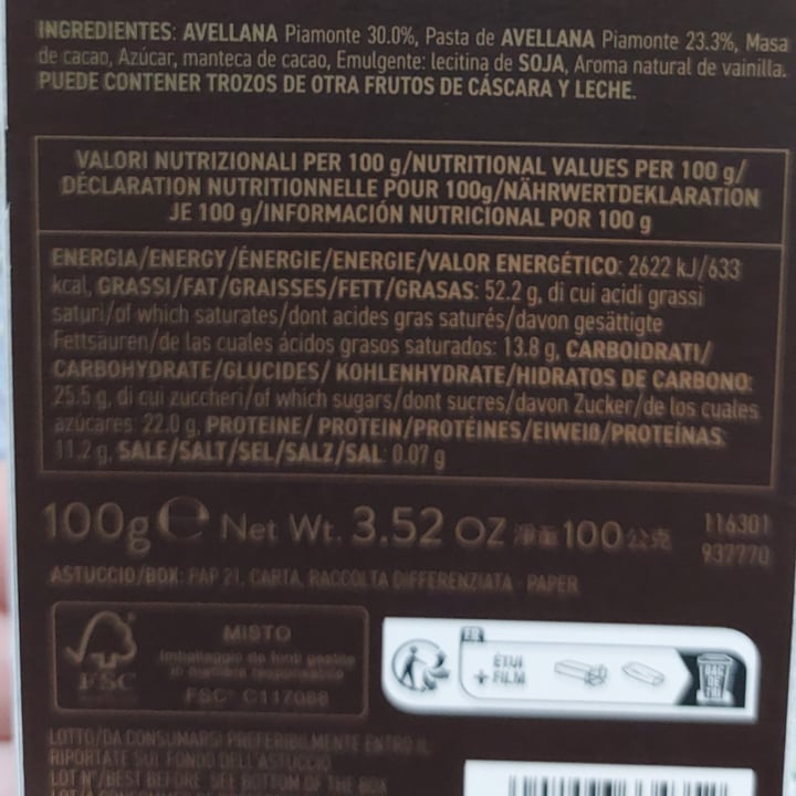 photo of Venchi Gianduia Nocciolato Fondente shared by @ericaconlac on  08 Feb 2025 - review