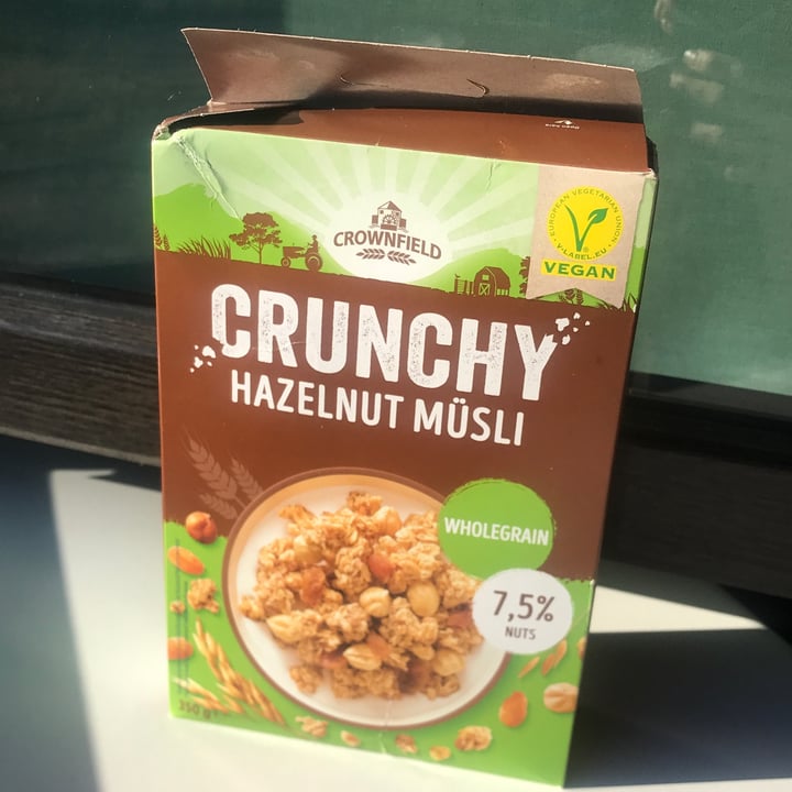 Crownfield crunchy hazelnut muesli Review abillion