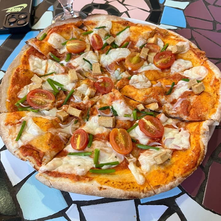 photo of Original Sin Mediterranean Restaurant Kashmir Pizza shared by @flexivegan on  18 Jul 2024 - review