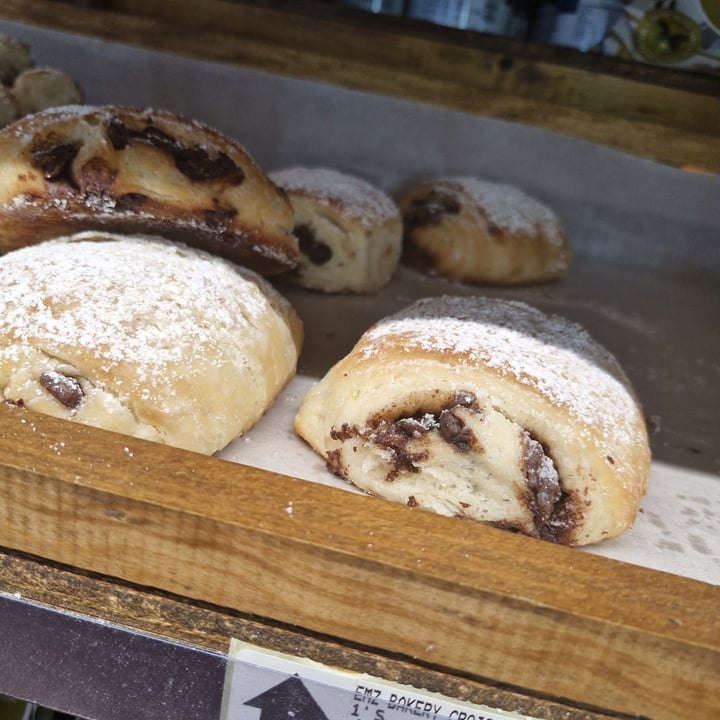 photo of Organic Zone Fruit and Veg Chocolate croissant shared by @carmz on  04 Sep 2025 - review