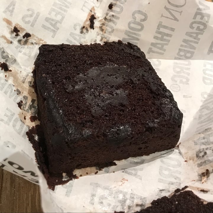 photo of VEGANBURG Woodleigh Brownie shared by @ziggyradiobear on  16 Oct 2023 - review