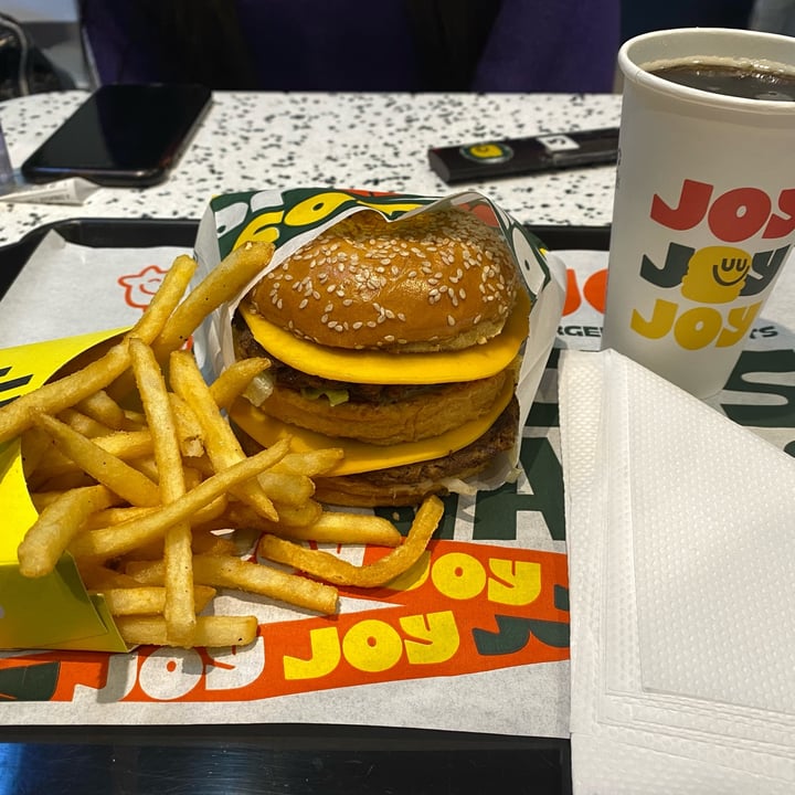 photo of JOY Burgers Barrio Chino big joy shared by @luddferreira on  28 Aug 2023 - review