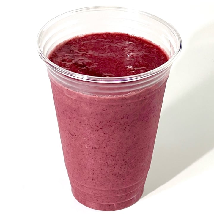 photo of Blossoming Lotus Cafe Berry Hot Date Smoothie shared by @pdxveg on  24 Apr 2024 - review