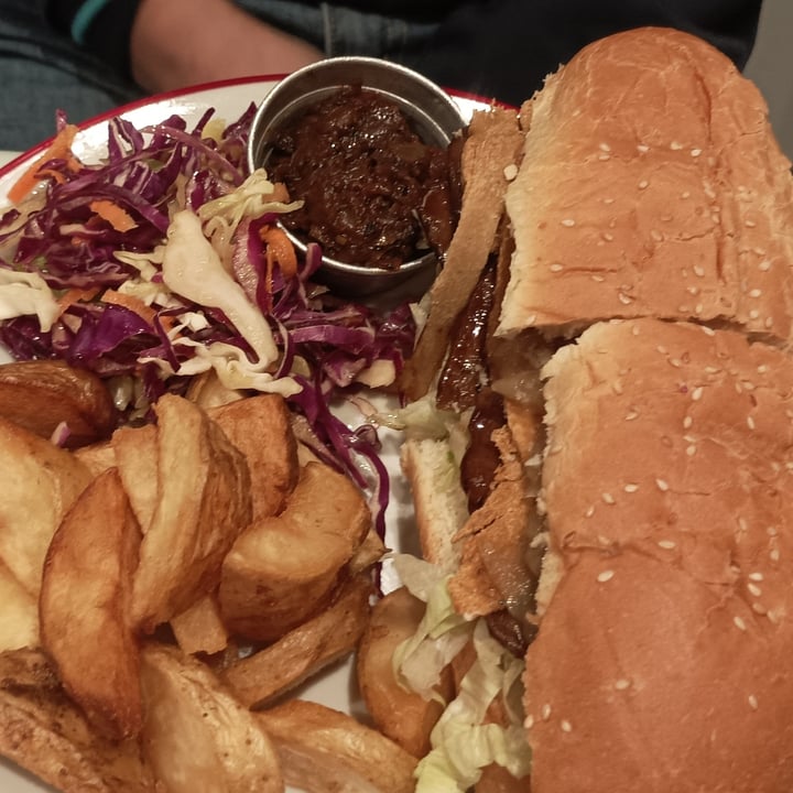 photo of Gordo Vegano Sandwich de lomito completo shared by @roxber on  04 Dec 2023 - review