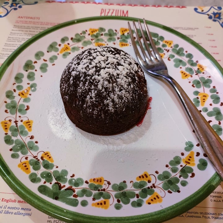 photo of Pizzium - Bologna Tortino al Cioccolato Vegano shared by @irene80 on  09 Nov 2023 - review