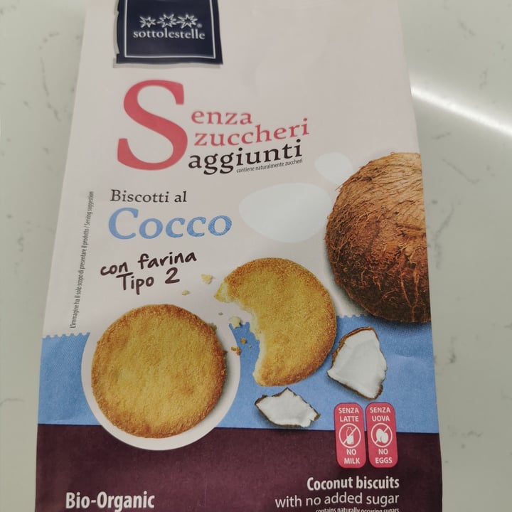 photo of Sottolestelle Biscotti al cocco shared by @danyzan on  04 May 2024 - review