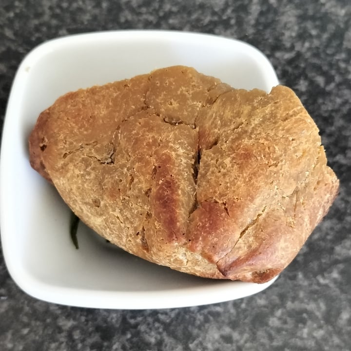 photo of Veef Plant Based Roast Chicken shared by @helenevegan on  26 Sep 2023 - review