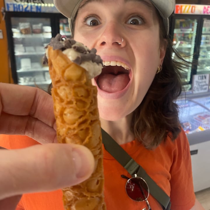 photo of Coven plant based marketplace chocolate cannolli shared by @janscaz on  23 Sep 2025 - review