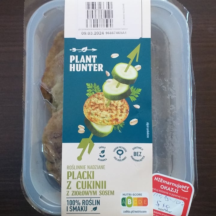 photo of Plant hunter Placki z cukinii z ziołowym sosem shared by @ministerstwofalafela on  17 Mar 2024 - review