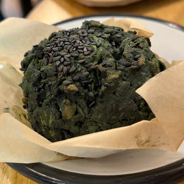 photo of Wild & The Moon Spirulina Spinach Muffin shared by @alistar on  27 Dec 2023 - review