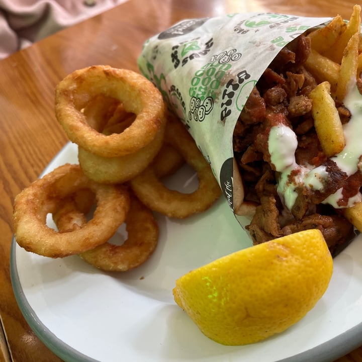 photo of What The Pitta Brick Lane (Shoreditch) Onion Rings shared by @alistar on  23 Apr 2024 - review