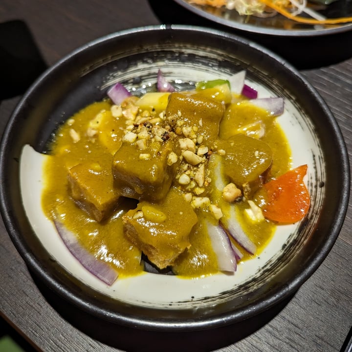 photo of Suissi Vegan Asian Kitchen Satay tofu shared by @katchan on  20 Feb 2024 - review