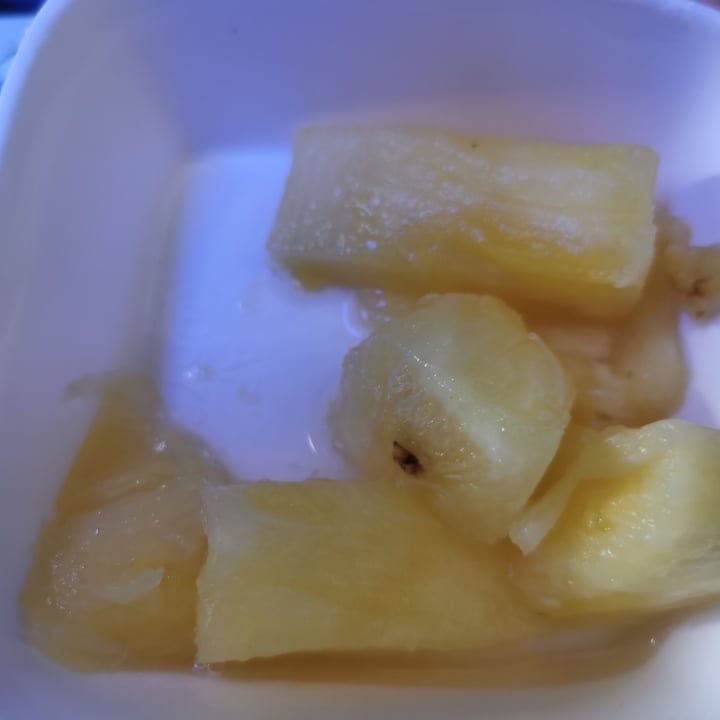 photo of Air France pasto vegano ananas shared by @aili59 on  29 Mar 2024 - review