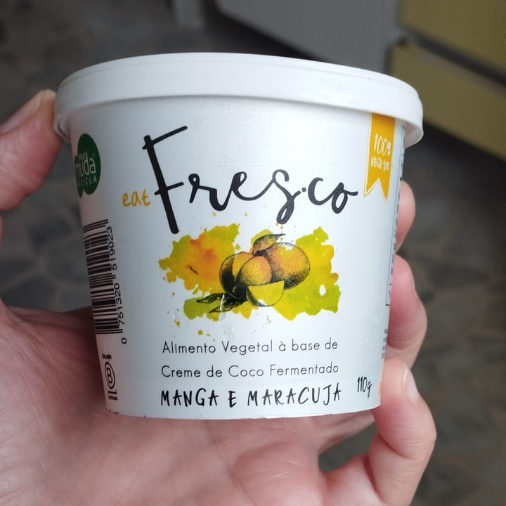 photo of Fresco creme de coco fermentado sabor manga e maracuja shared by @lelelarcher on  04 Apr 2024 - review