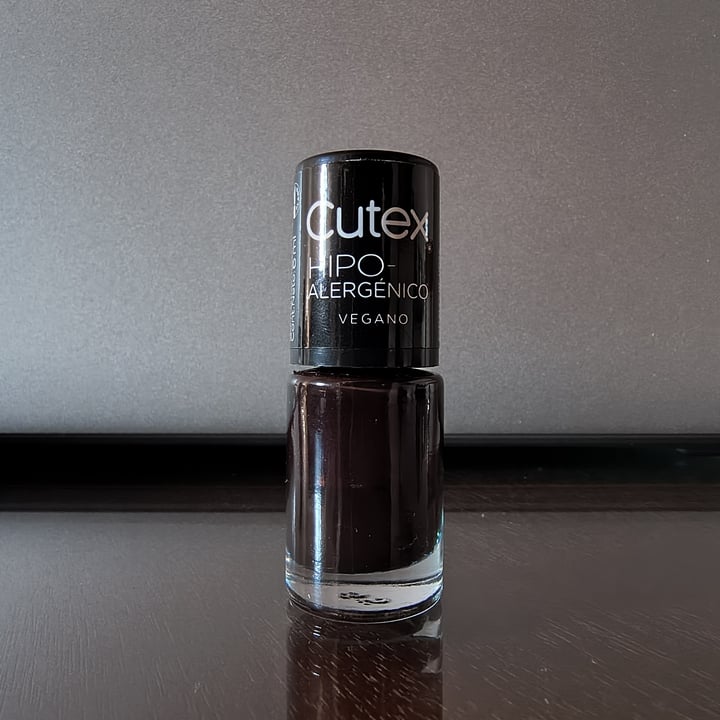 photo of Cutex Esmalte shared by @pamarg on  05 Jul 2025 - review