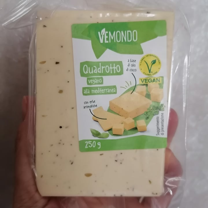 photo of Vemondo Quadrotto vegano alla mediterranea shared by @flamar on  09 Feb 2024 - review