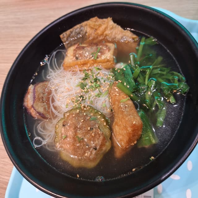 Photo of the dish “Yong Tofu Soup With Bee Hoon”