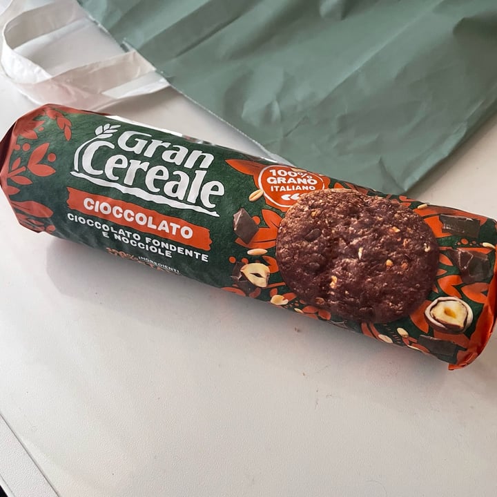 photo of Gran Cereale Biscotti cioccolato fondente e nocciole shared by @clxolao on  15 Jul 2025 - review