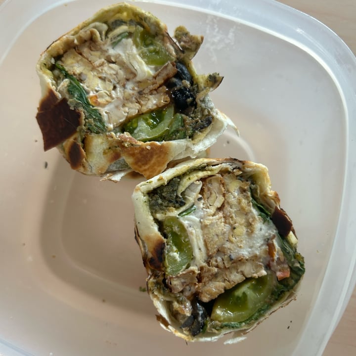 photo of Bong Bonlai Pesto Cream Cheese Tempeh Wrap shared by @tiascaz on  08 Mar 2024 - review