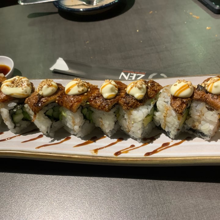 photo of Herbivore Crispy Floss Maki shared by @sunflowermellow on  25 Jan 2025 - review