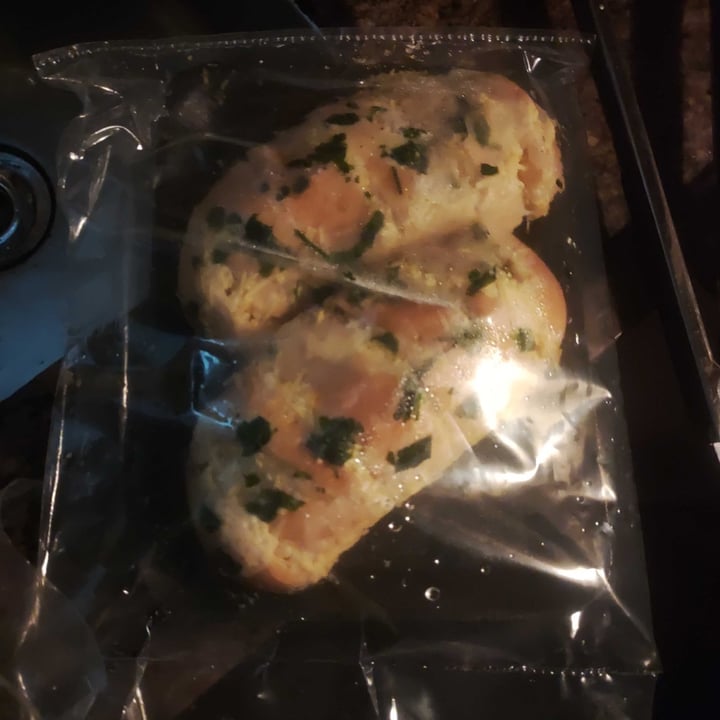 photo of Matilha Pão de Alho Vegano shared by @analuisasanchesg on  25 Aug 2024 - review