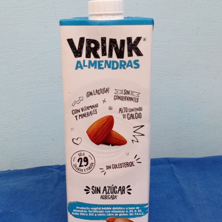 photo of Vrink Leche de Almendras Sin Azucar Agregada shared by @malalafontan on  17 Aug 2023 - review