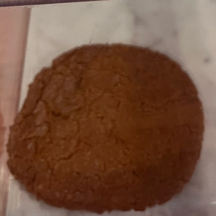 photo of Cafe Red peanut butter cookie shared by @oshmorethstorm on  20 Aug 2024 - review